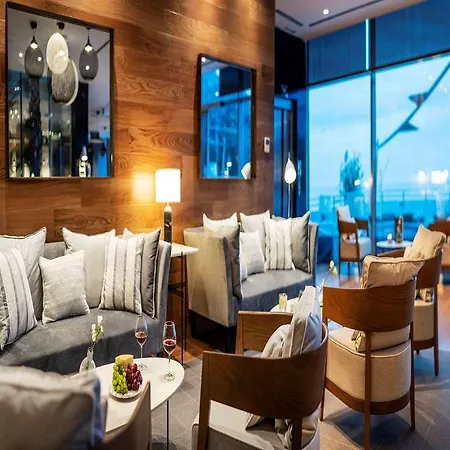 Bellevue Szálloda 5*