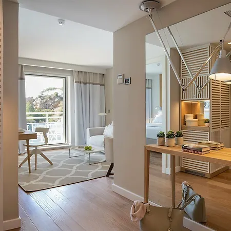 Hotel Bellevue 5*